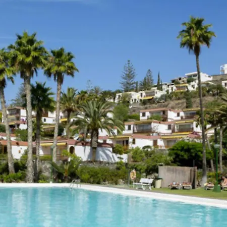 Relax Rocas Rojas Ferienhaus *